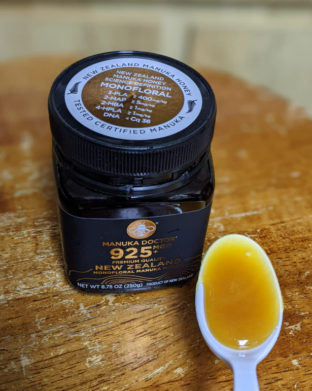 Best Manuka Honey in 2023: I Tried 12+ Brands Taste & Quality